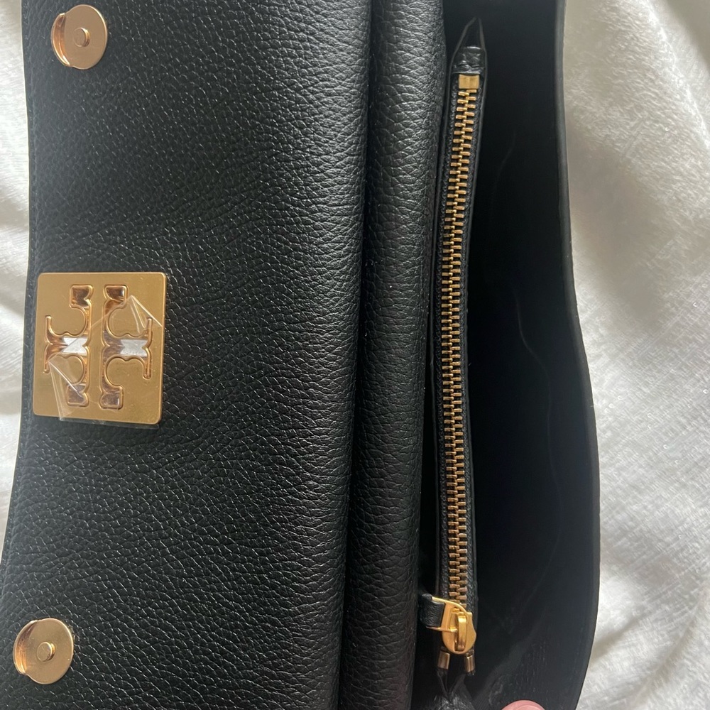 Tory Burch Britten View 3